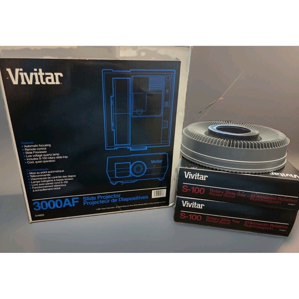 VIVITAR 3000AF Auto Focus 35mm Slide Projector & Remote + 2 Trays Tested Working
